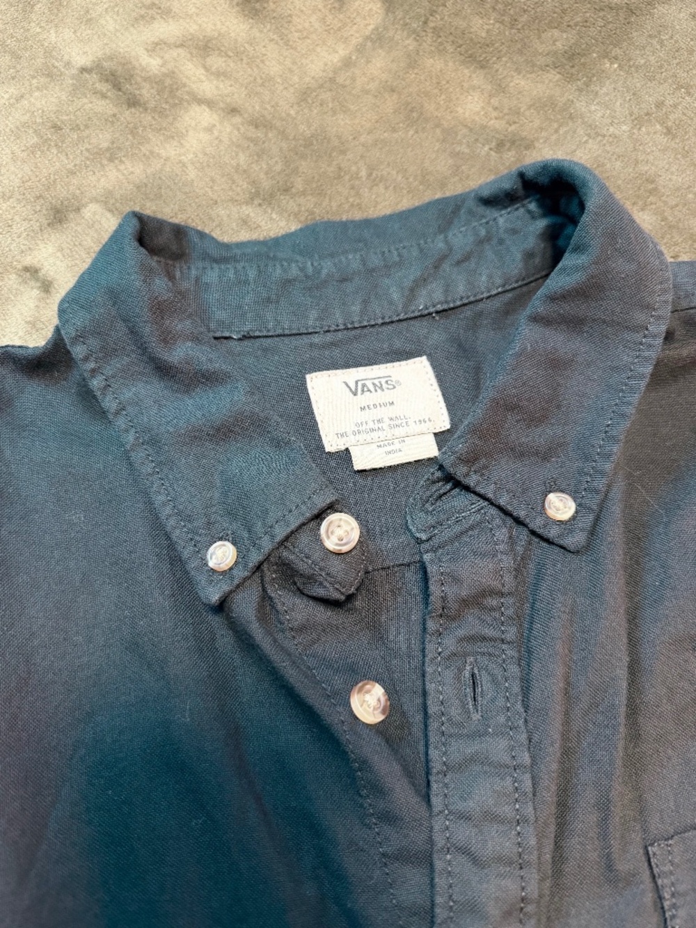 Vans button down - Picture 3 of 5